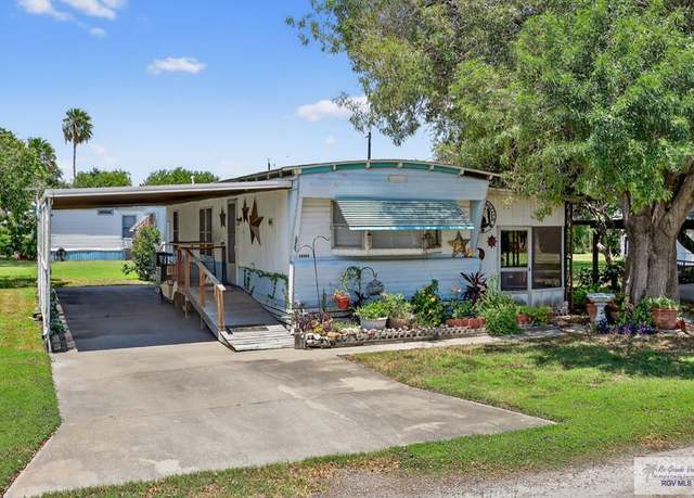 Property at 25800 Maple Dr, La Feria, TX 78522, 2 beds, 1.5 baths