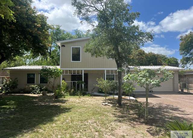 Property at 306 Lindale Dr, Brownsville, TX 78521, 4 beds, 3.5 baths