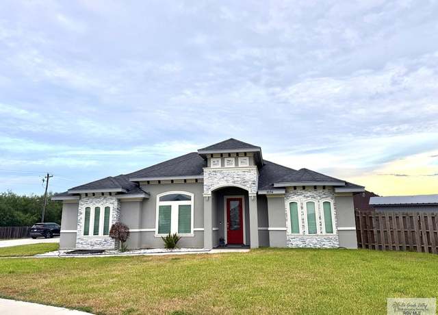 Property at 18194 King Palm Dr, Harlingen, TX 78552, 3 beds, 2 baths