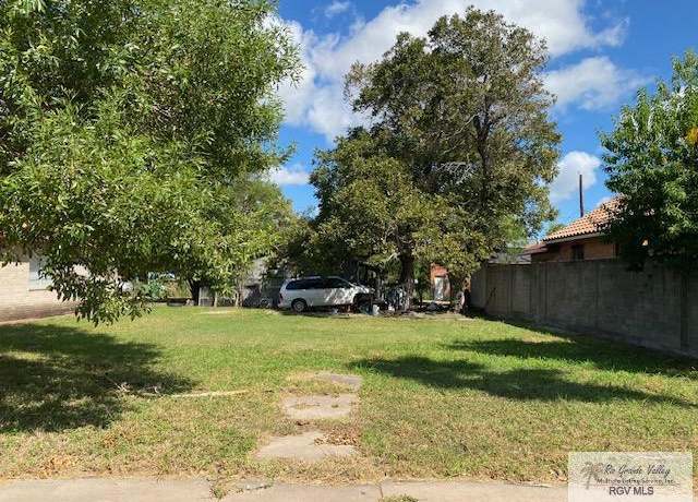 Property at 543 E Washington St, Brownsville, TX 78520