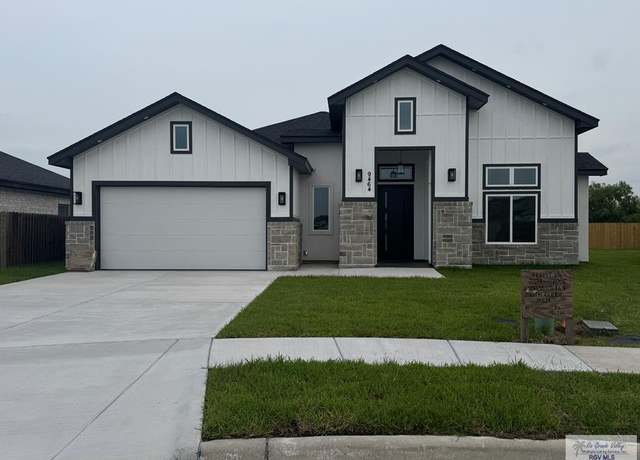 Property at 9464 S Queen Palm, Los Fresnos, TX 78566, 3 beds, 2.5 baths