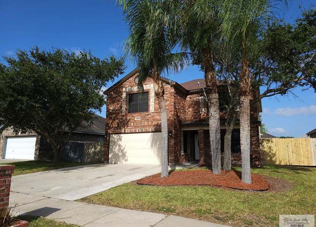 Property at 2828 Regency Dr, Brownsville, TX 78526, 5 beds, 2.5 baths