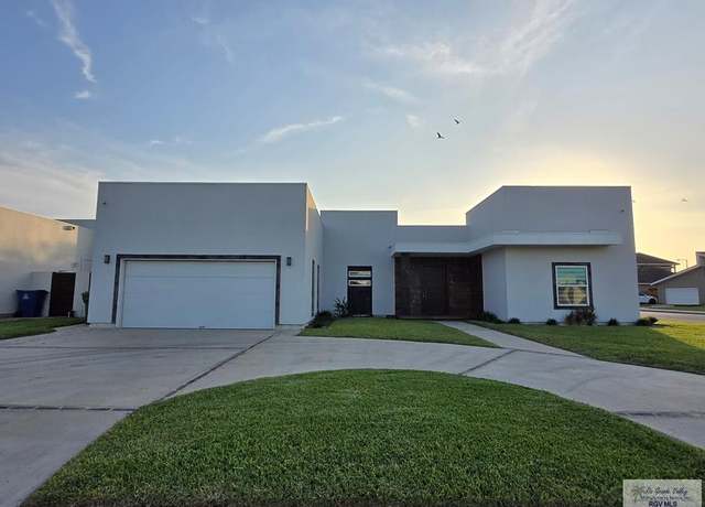 Property at 5593 Lovers Ln, Brownsville, TX 78526, 3 beds, 3.5 baths