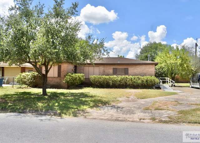 Property at 559 W Sauz Ave, Raymondville, TX 78580, 2 beds, 2 baths