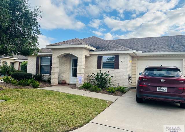 Property at 9 Doral Dr, Lago Vista, TX 78578, 2 beds, 2 baths