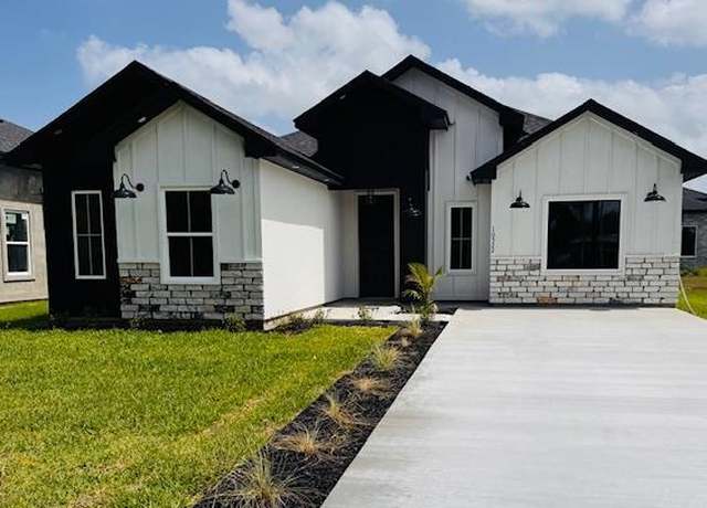 Property at 10522 Arkansas Rd, Brownsville, TX 78520, 3 beds, 2 baths