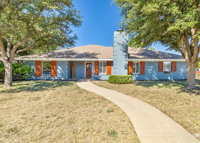 Property at 3202 Ridgecrest Ln, San Angelo, TX 76904, 3 beds, 2 baths