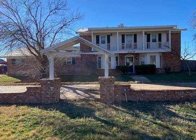 Property at 8009 Doss Ln, San Angelo, TX 76901, 4 beds, 4.5 baths