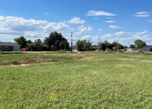 Property at 1005 Country Club Rd Unit 2-5, Ballinger, TX 76821