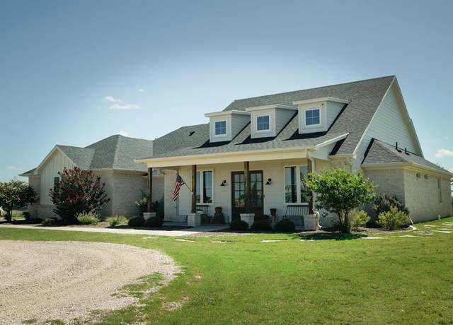 Property at 12642 Rasberry Ln, San Angelo, TX 76904, 4 beds, 3 baths