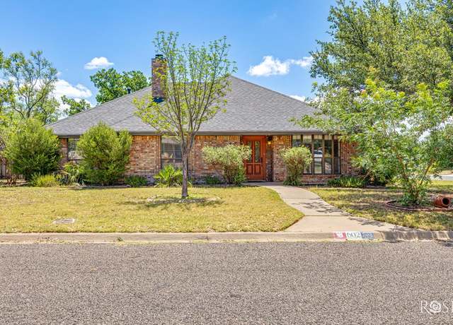 Property at 602 Mayfair Ln, San Angelo, TX 76901, 3 beds, 2 baths