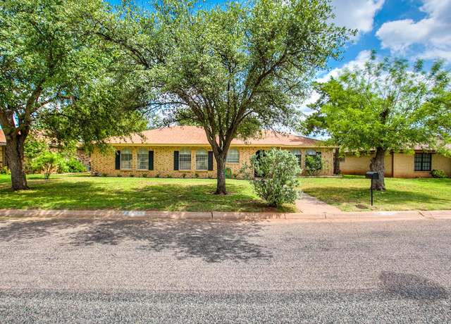 Property at 3306 Timber Ridge Dr, San Angelo, TX 76904, 3 beds, 2 baths