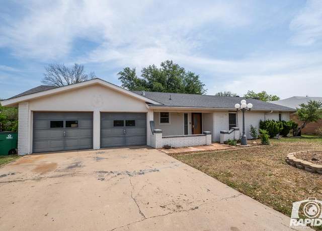 Property at 1642 Catalina Dr, San Angelo, TX 76901, 3 beds, 2 baths