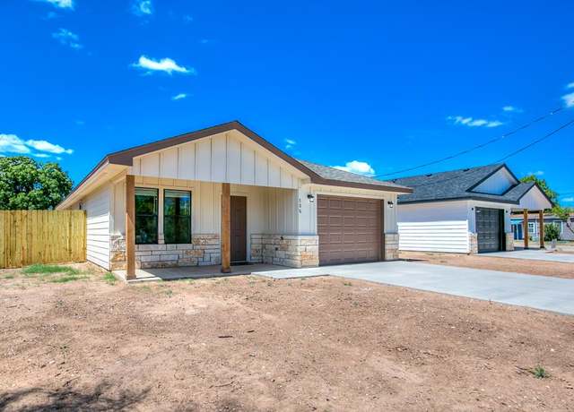 Property at 706 W Ave Z, San Angelo, TX 76903, 3 beds, 2 baths