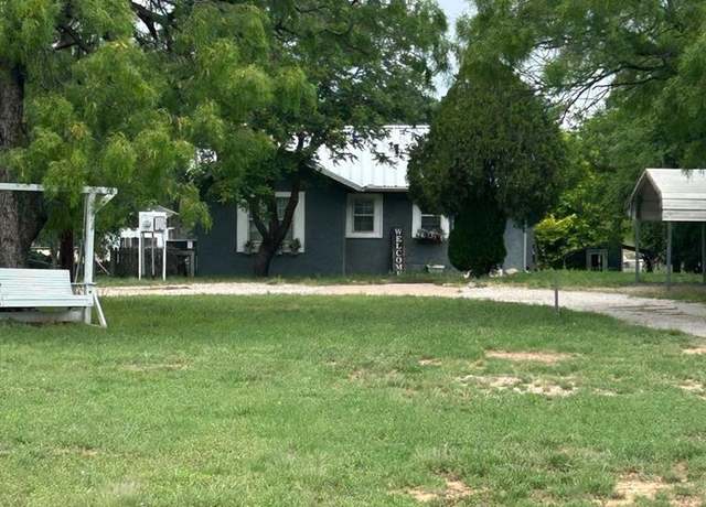 Property at 2026 Mermaid Rd, San Angelo, TX 76904, 3 beds, 2 baths