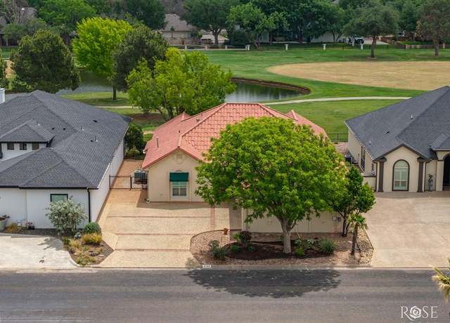Property at 2105 Valleyview Dr, San Angelo, TX 76904, 3 beds, 2.5 baths