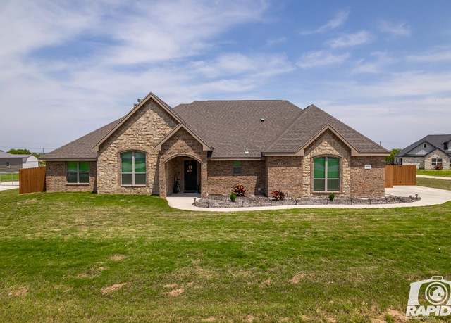 Property at 4636 Cheetah Run, San Angelo, TX 76901, 4 beds, 2 baths