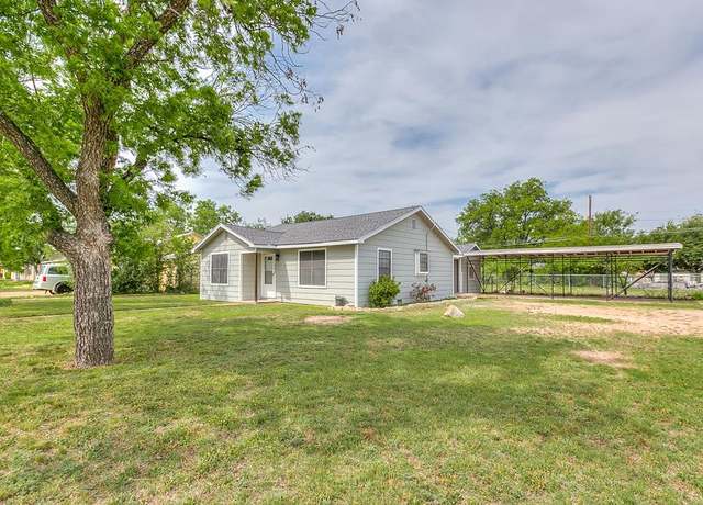 Property at 1205 S Bell St, San Angelo, TX 76903, 3 beds, 1 bath