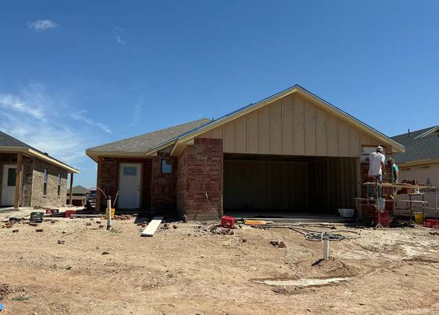 Property at 3140 Forest Hill Dr, San Angelo, TX 76904, 3 beds, 2 baths