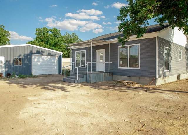 Property at 209 6th Ave, Sterling City, TX 76951, 3 beds, 2 baths
