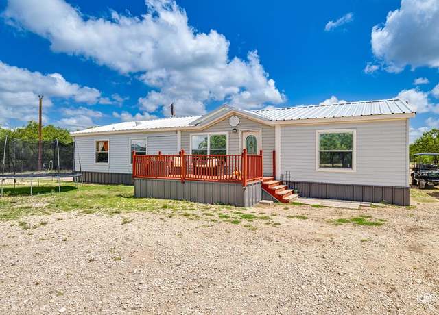 Property at 7036 Hwy 67, San Angelo, TX 76904, 3 beds, 2 baths