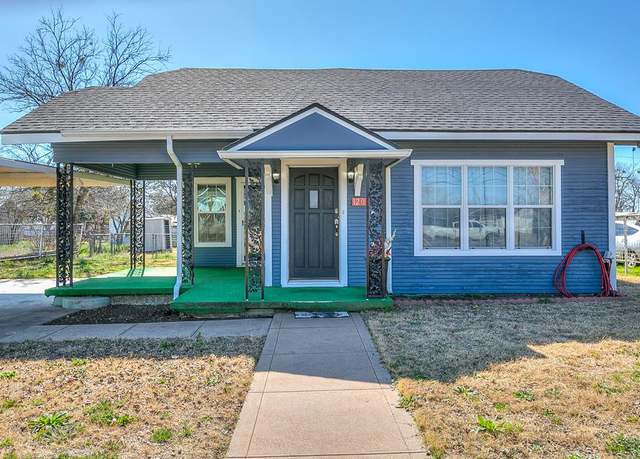 Property at 1203 8th St, Ballinger, TX 76821, 3 beds, 1 bath