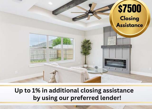 Property at 1942 Pine Valley St, San Angelo, TX 76904, 4 beds, 2.5 baths