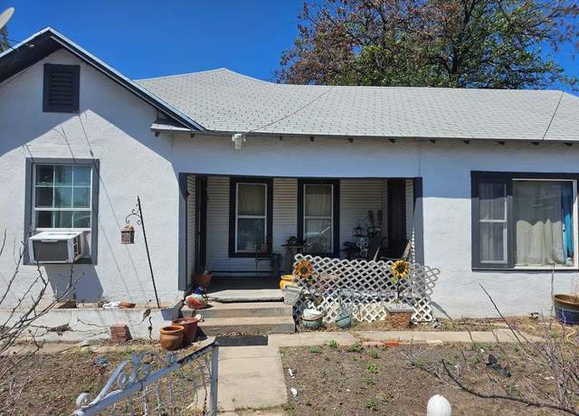 Property at 106 W Oak St, Sonora, TX 76950, 3 beds, 2 baths