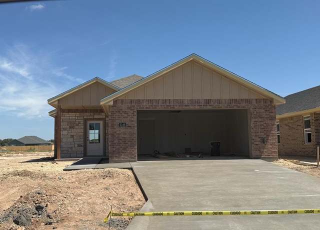 Property at 3146 Forest Hill Dr, San Angelo, TX 76904, 3 beds, 2 baths