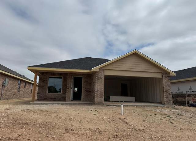 Property at 3144 Forest Hill Dr, San Angelo, TX 76904, 3 beds, 2 baths