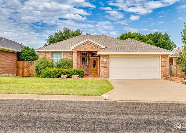 Property at 1217 Dorchester Dr, San Angelo, TX 76904, 3 beds, 2 baths