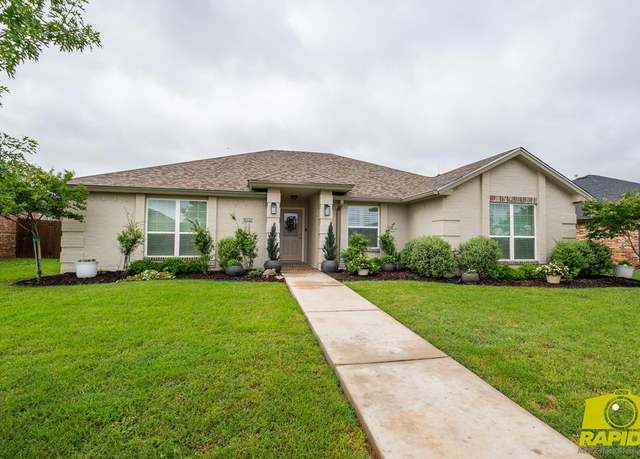 Property at 5046 Red Oak Ln, San Angelo, TX 76904, 4 beds, 2 baths