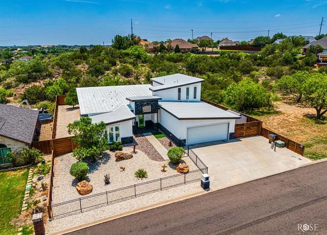 Property at 5917 Melrose Ave, San Angelo, TX 76901, 4 beds, 3.5 baths