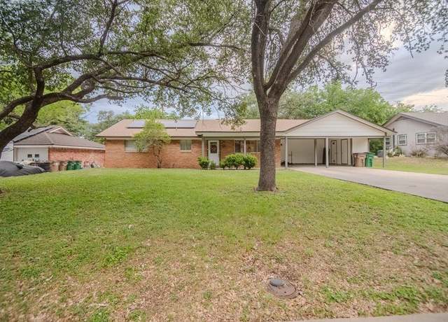 Property at 1817 St Mary St, San Angelo, TX 76904, 4 beds, 3 baths