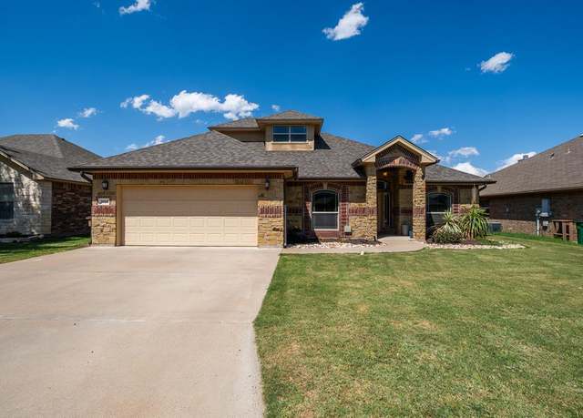 Property at 3918 Caroline Ln, San Angelo, TX 76904, 3 beds, 2 baths