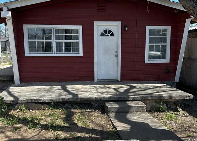 Property at 205 Paso Del Norte, Sonora, TX 76950, 2 beds, 2 baths