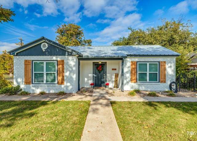 Property at 258 La Salle Dr, San Angelo, TX 76903, 3 beds, 2 baths