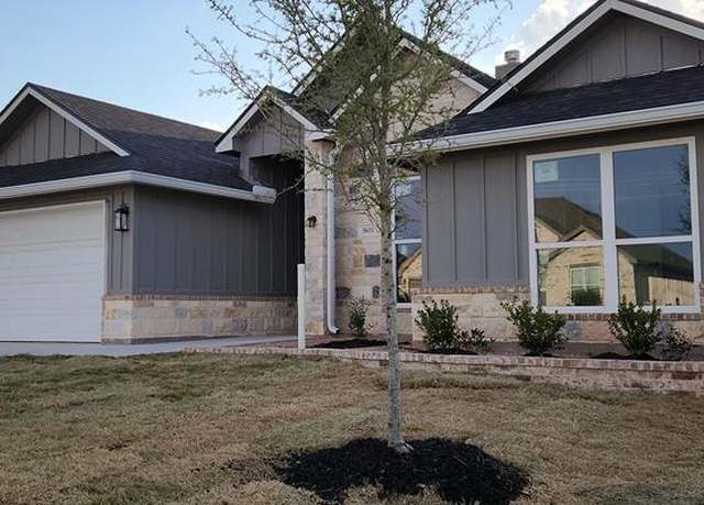 Property at 5631 Slayde St, San Angelo, TX 76904, 4 beds, 2 baths