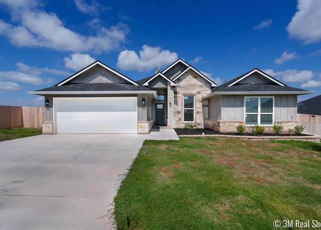 Property at 5631 Slayde St, San Angelo, TX 76904, 4 beds, 2 baths