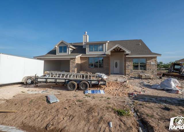 Property at 9605 Jaguar Trl, San Angelo, TX 76901, 3 beds, 2 baths