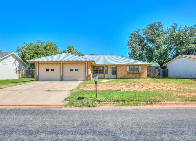 Property at 3518 Oxford Dr, San Angelo, TX 76904, 4 beds, 2 baths