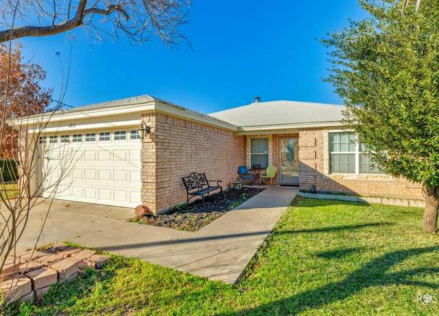 Property at 4917 Oaklawn St, San Angelo, TX 76903, 3 beds, 2 baths