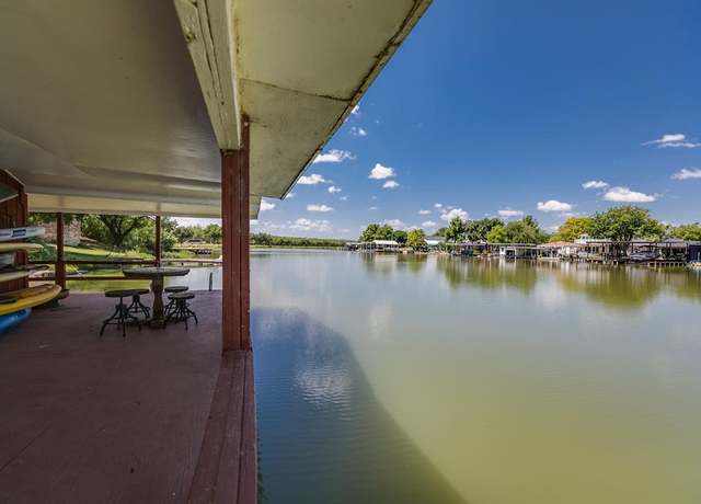 Property at 2458 Fishermans Rd, San Angelo, TX 76904, 3 beds, 2.5 baths