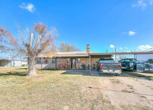Property at 4134 Hawk Ave, San Angelo, TX 76905, 4 beds, 2.5 baths