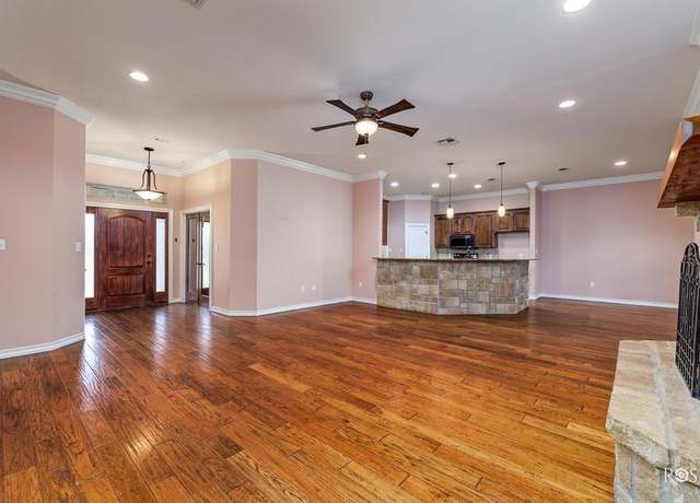 Property at 2024 Coyote Bnd, San Angelo, TX 76904, 4 beds, 2 baths