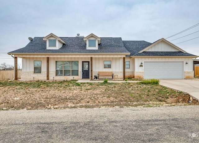 Property at 4400 Bobcat Trl, San Angelo, TX 76901, 4 beds, 2 baths