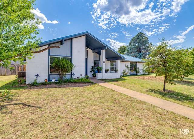Property at 3845 Sunset Dr, San Angelo, TX 76904, 3 beds, 2 baths