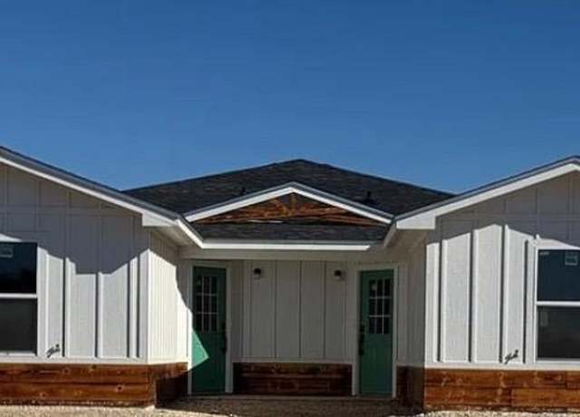 Property at 1212 Roosevelt St, San Angelo, TX 76901, 6 beds