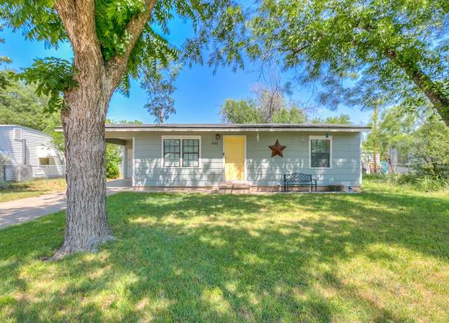 Property at 1632 Mission Ave, San Angelo, TX 76905, 2 beds, 1 bath