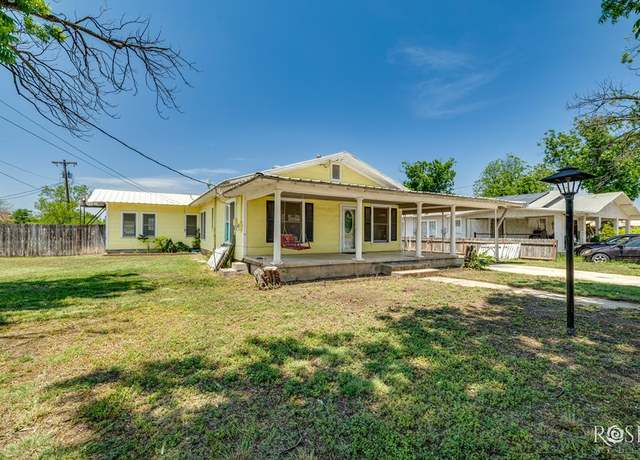 Property at 804 S Concho Ave, Sonora, TX 76950, 4 beds, 2 baths